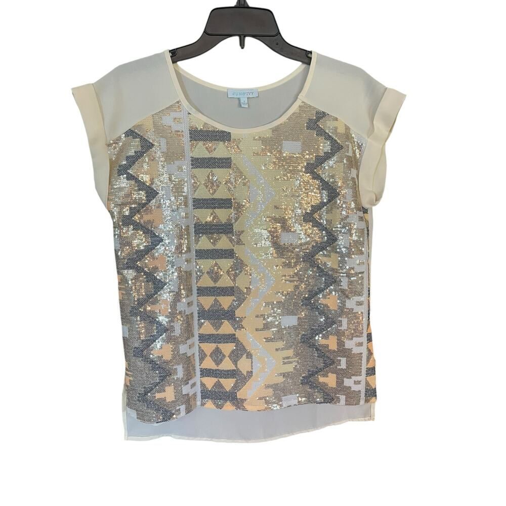 Gorgeous Sparkly Jun & Ivy Top w/ Sheer Back Size Small